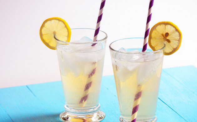 Spiked-Vanilla-Lemonade.jpe