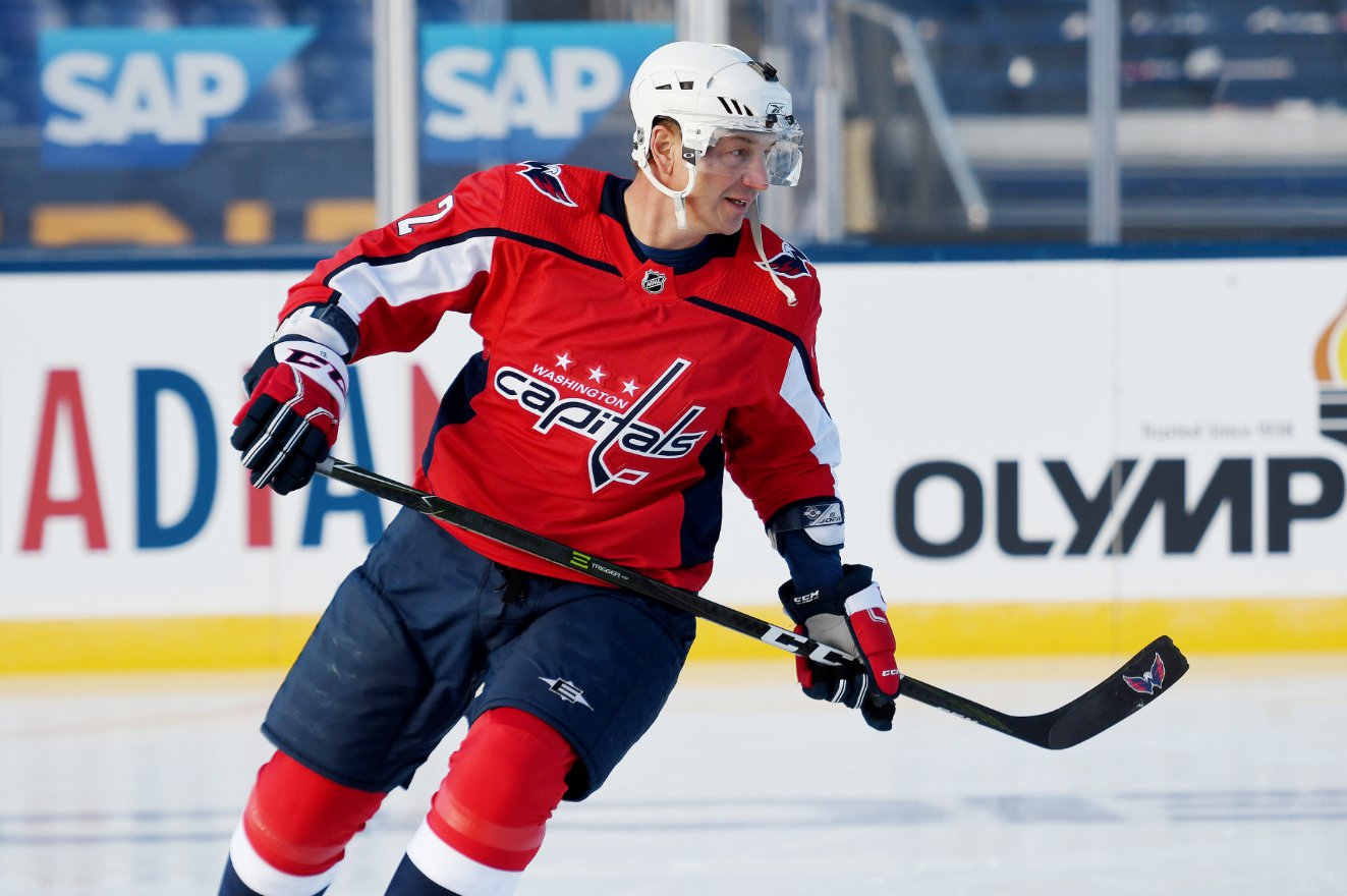 It's time. The Capitals need to retire Peter Bondra's number 12.