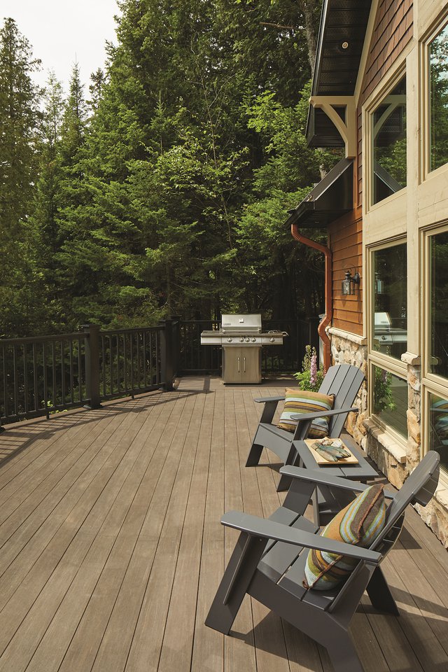 Enjoy Your Space With Heat Resistant Composite Decking What S Up Media