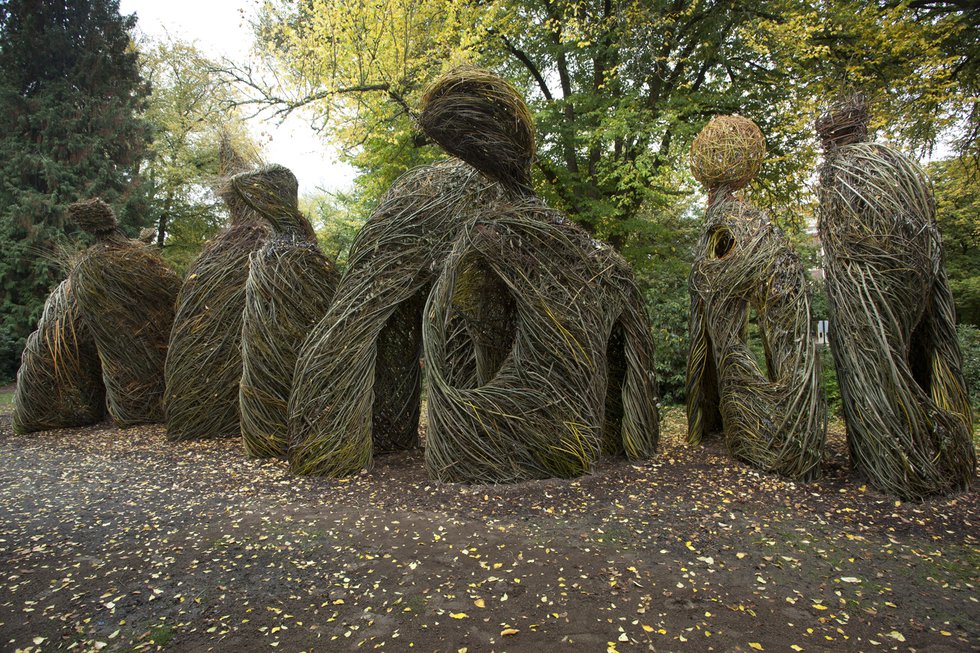Pomp and Circumstance by Patrick Dougherty_Install at Oregon State University_Photo by Frank Miller.jpg