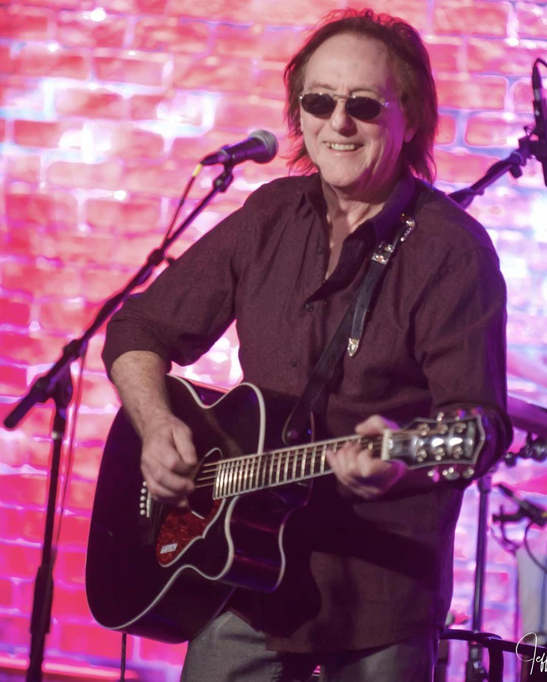 Denny Laine (@dennylaineofficialpage) • Instagram photos and videos